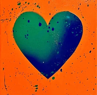 Spray Heart Green